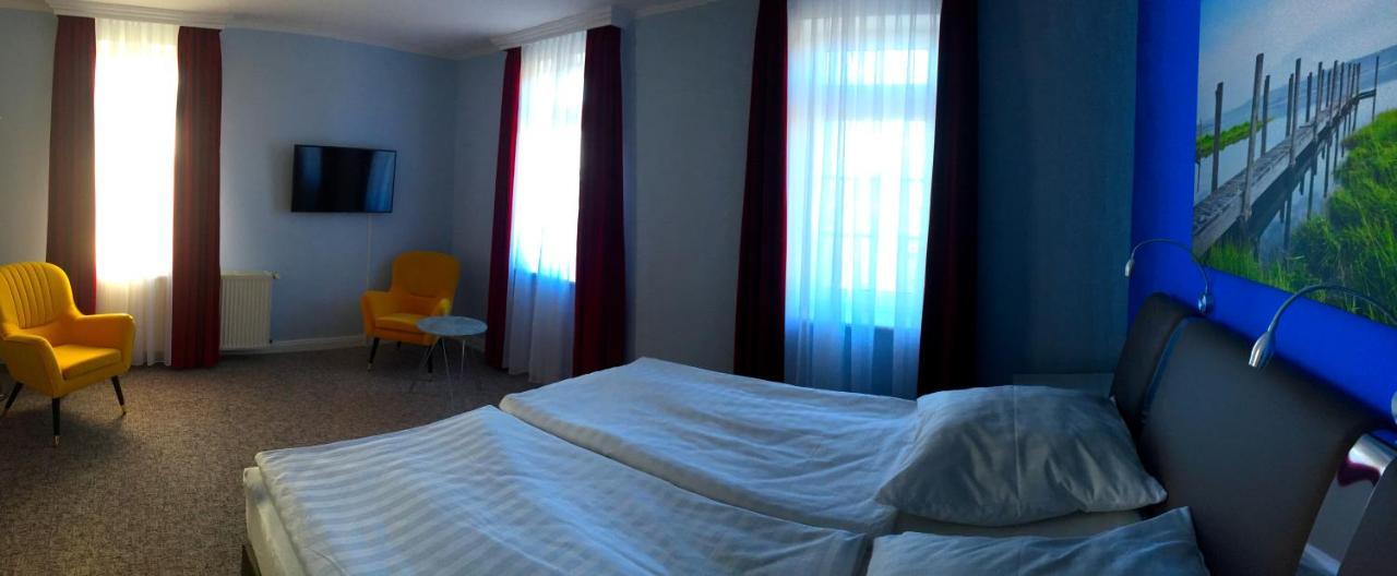 Seehotel Louise Dannenwalde Zewnętrze zdjęcie