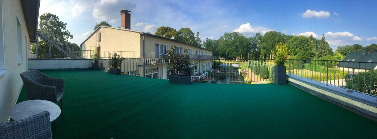 Seehotel Louise Dannenwalde Zewnętrze zdjęcie